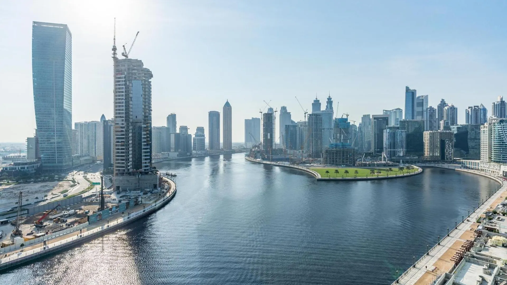 Mystic - Damac Maison Prive Tower A Dubaj