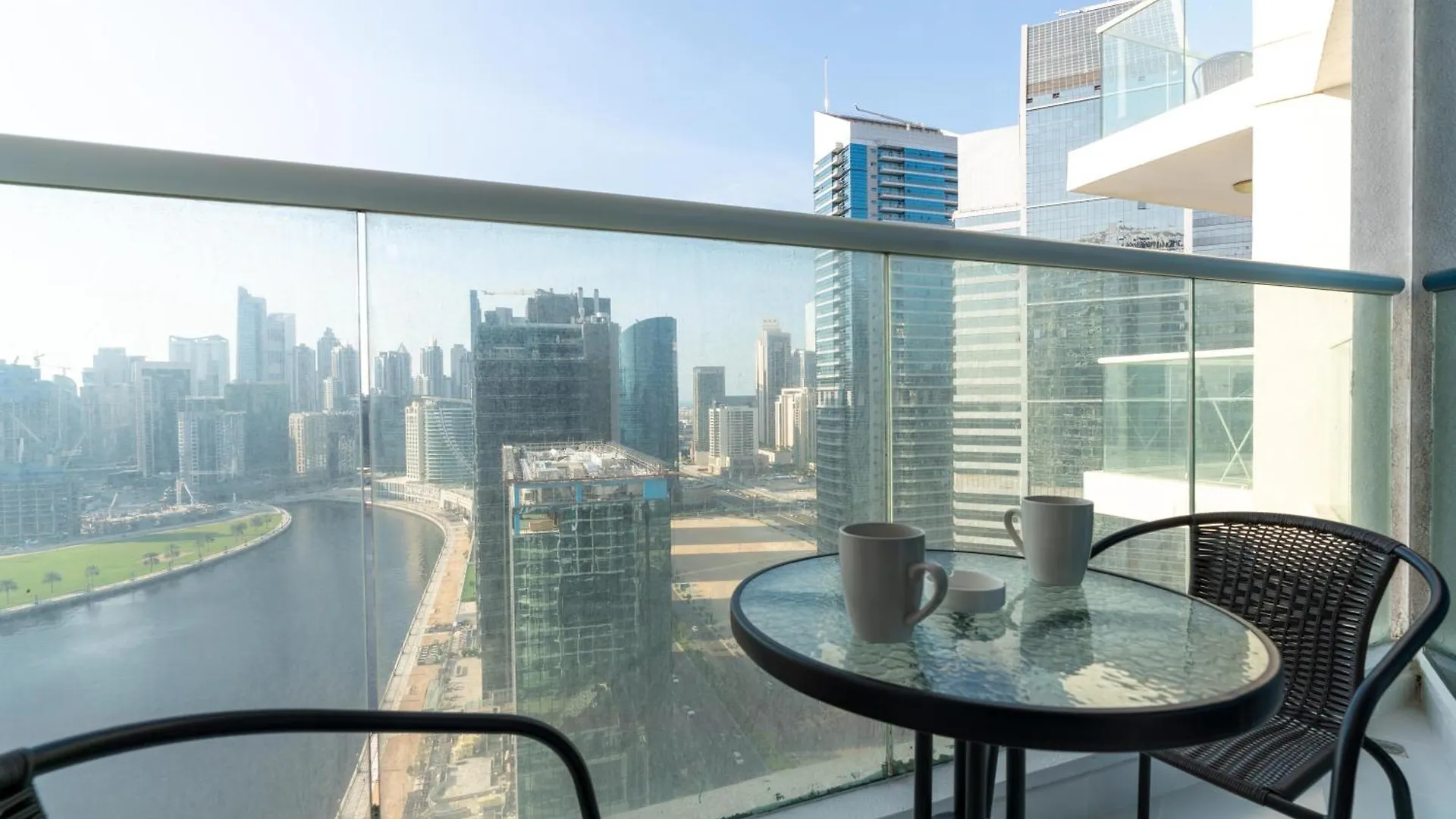 Mystic - Damac Maison Prive Tower A Dubaj 0*,